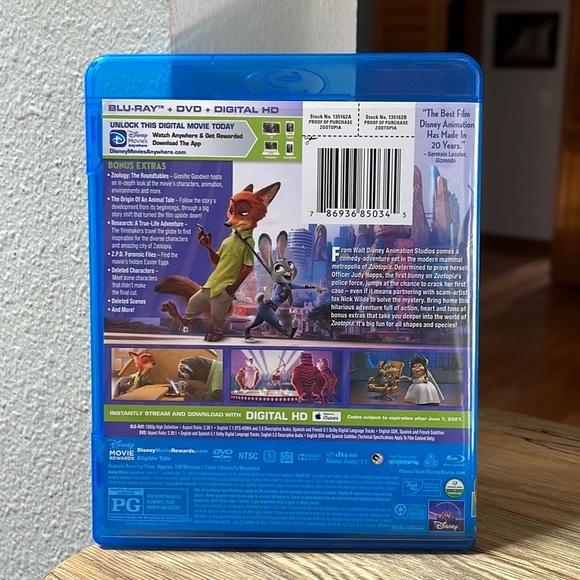 The Secret Life Of Pets & Zootopia Blue Ray DVD’s - Picture 6 of 10